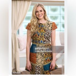 ALICE + OLIVIA
Rapunzel Curved-Hem Patchwork Mini Dress